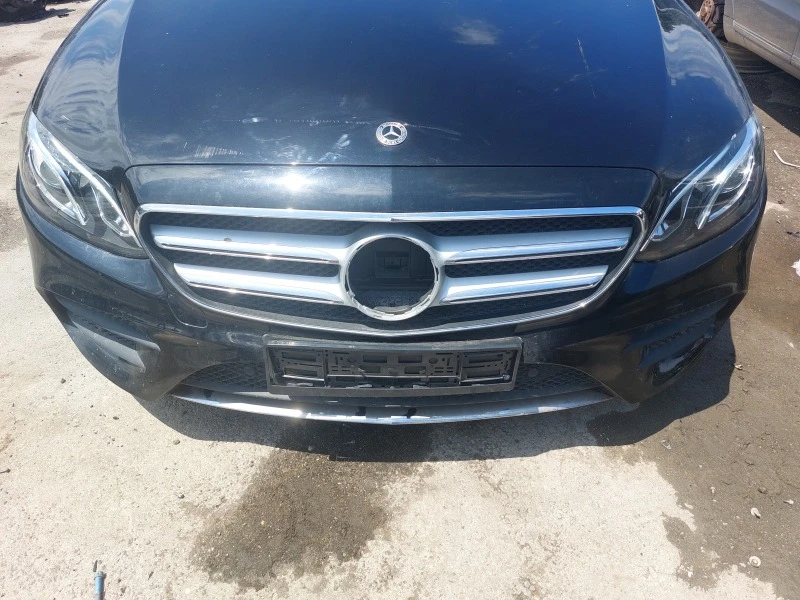 Mercedes-Benz E 220 W213 AMG 4MATIC, снимка 10 - Автомобили и джипове - 46242194