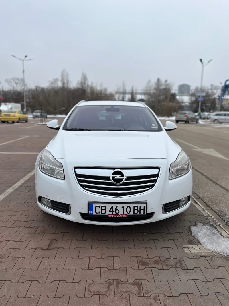 Opel Insignia, снимка 5 - Автомобили и джипове - 48738375