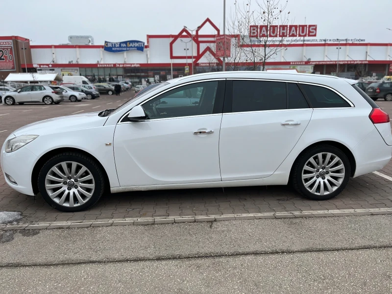 Opel Insignia, снимка 6 - Автомобили и джипове - 48738375