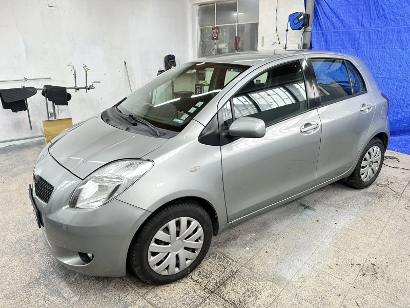 Toyota Yaris 1.3, снимка 1 - Автомобили и джипове - 48968532