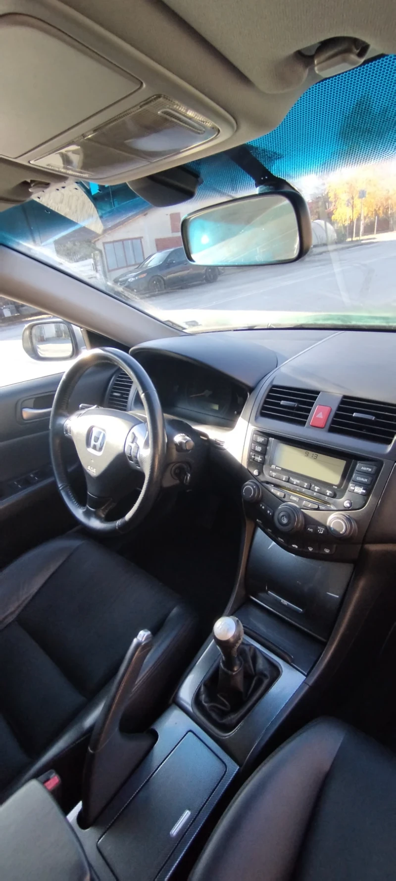 Honda Accord 2.0i Sport tourer Газ, снимка 7 - Автомобили и джипове - 52435677