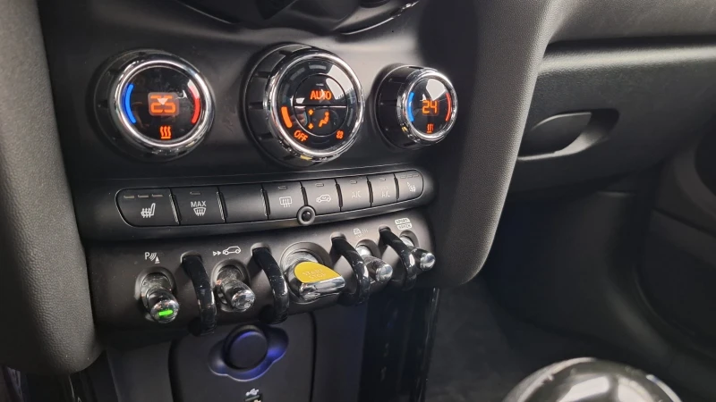 Mini Cooper s SE ELEKTRO, снимка 13 - Автомобили и джипове - 52657108