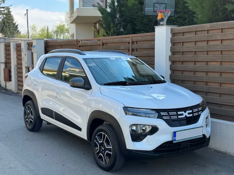 Dacia Spring CCS 13000km 2024г, снимка 2 - Автомобили и джипове - 53298611