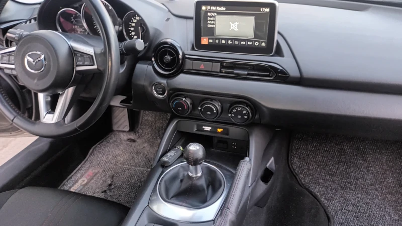 Mazda Mx-5 Miata, снимка 6 - Автомобили и джипове - 53302657