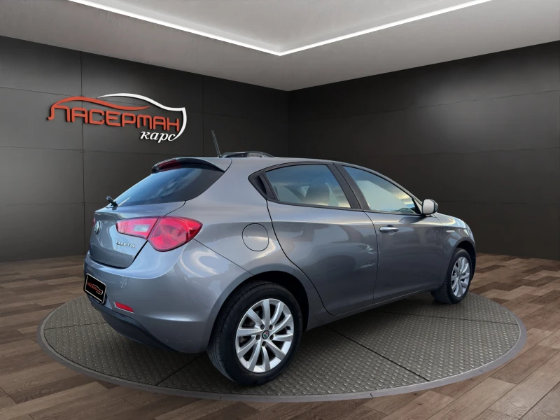 Alfa Romeo Giulietta 1.4i TURBO, снимка 3 - Автомобили и джипове - 53446783