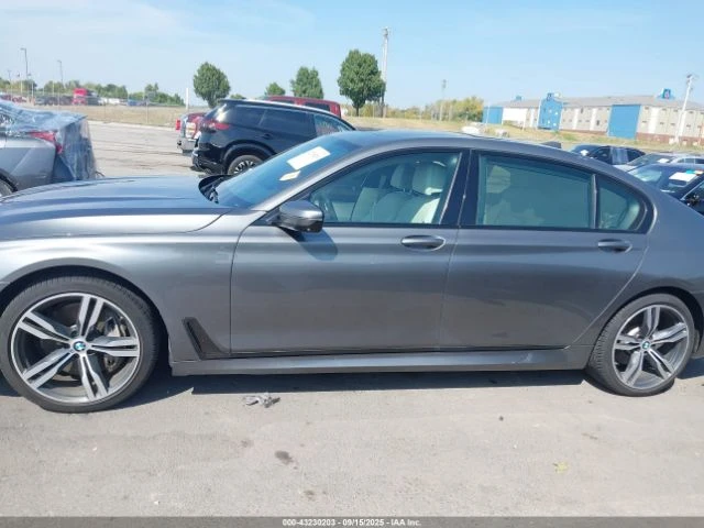 BMW 750  - изображение 7