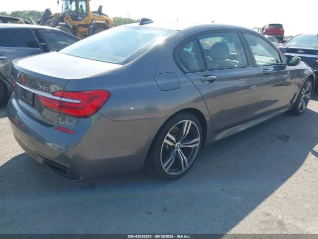 BMW 750  - изображение 6