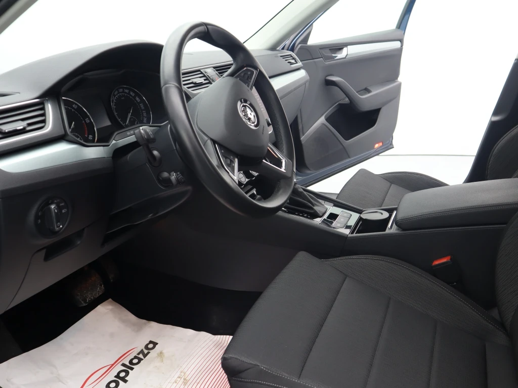 Skoda Superb 2.0 TDI/ 7DSG/ 4x4 | Mobile.bg — изображение 13