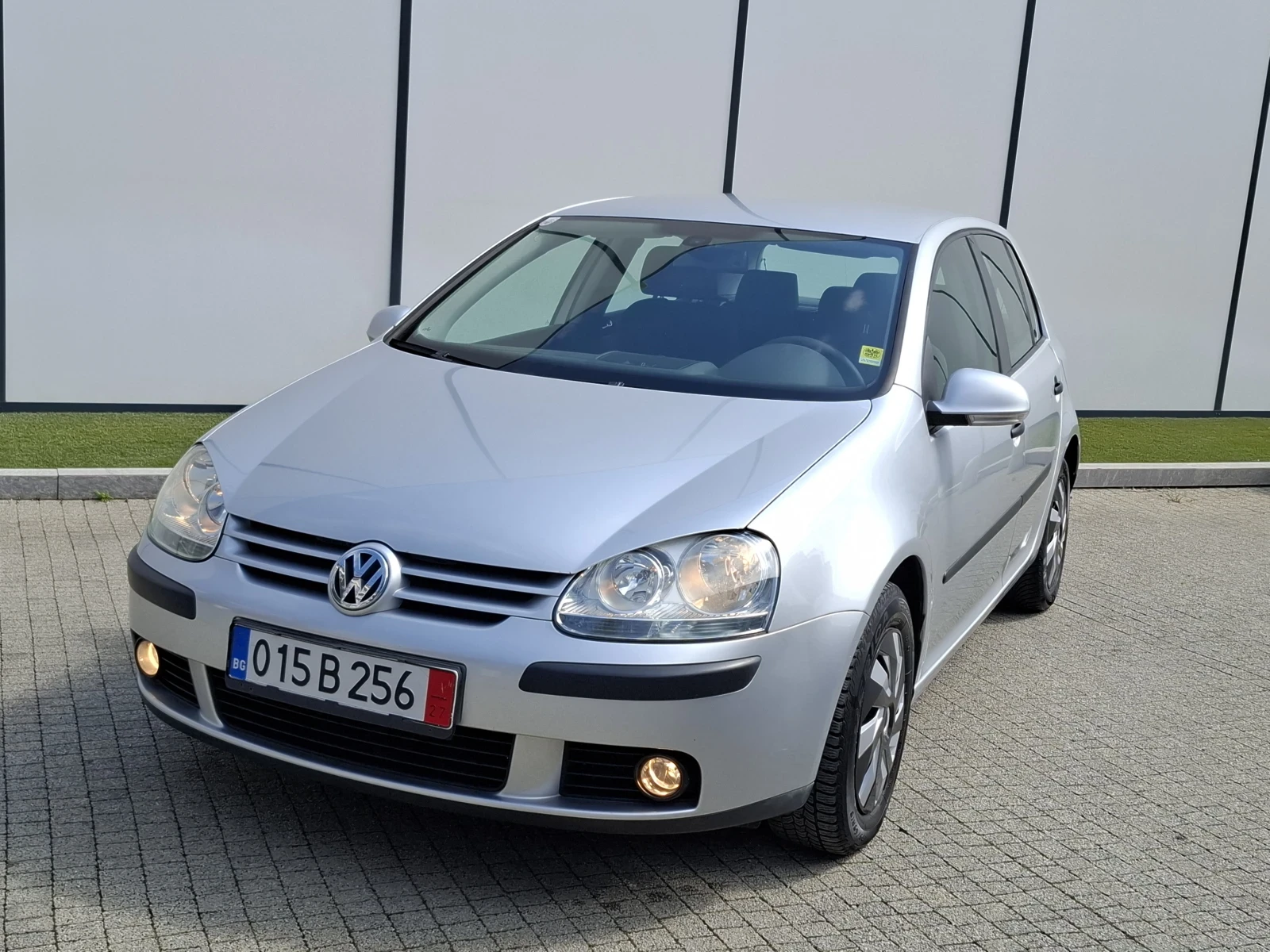 VW Golf 1.9TDI* (90кс)* * FACELIFT* * KLIMATRONIK* * НОВ В - изображение 6