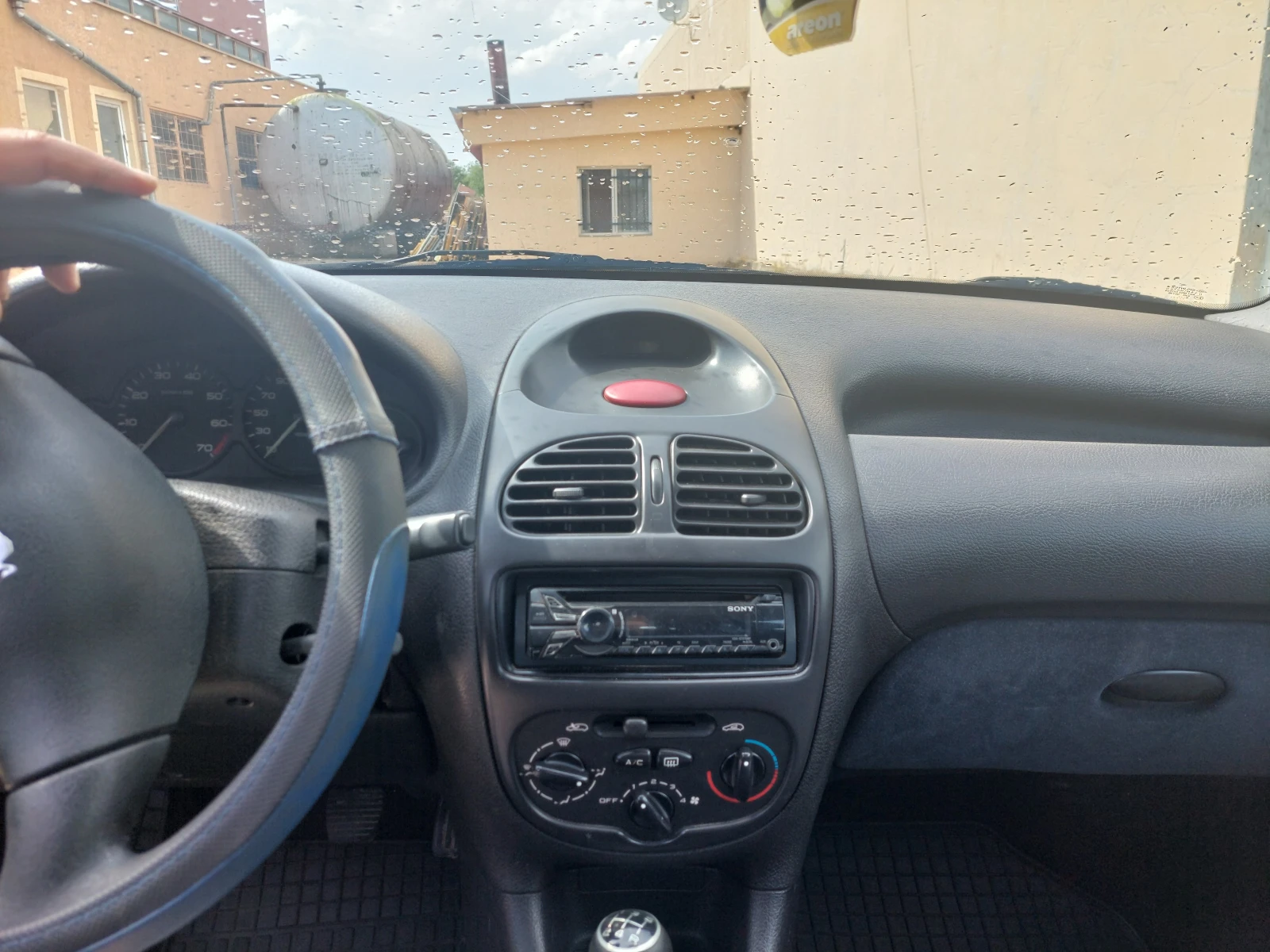 Peugeot 206  - изображение 10