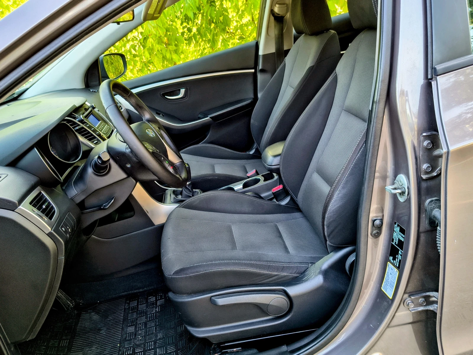 Hyundai I30 II 1.4 EURO5 - изображение 8