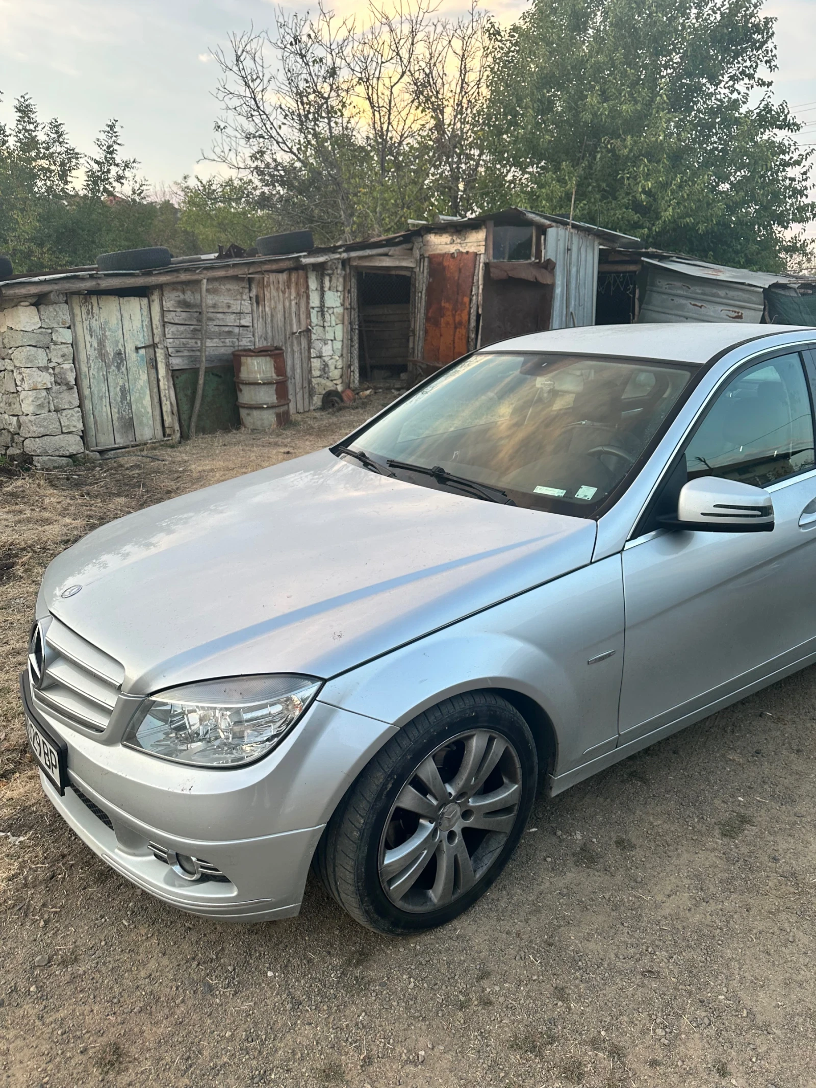 Mercedes-Benz C 200  - изображение 6