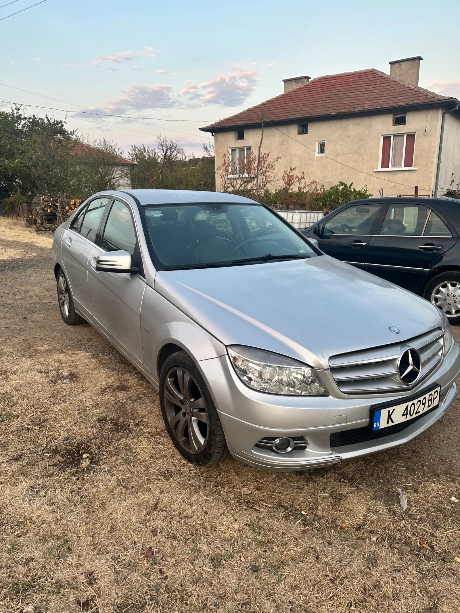 Mercedes-Benz C 200  - изображение 7