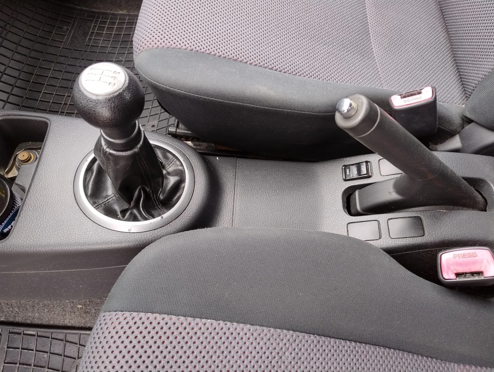 Suzuki SX4 1.6 - изображение 2
