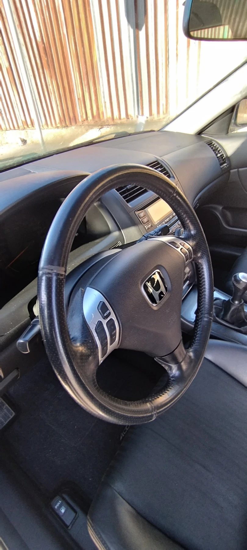 Honda Accord 2.0i Sport tourer Газ - изображение 9