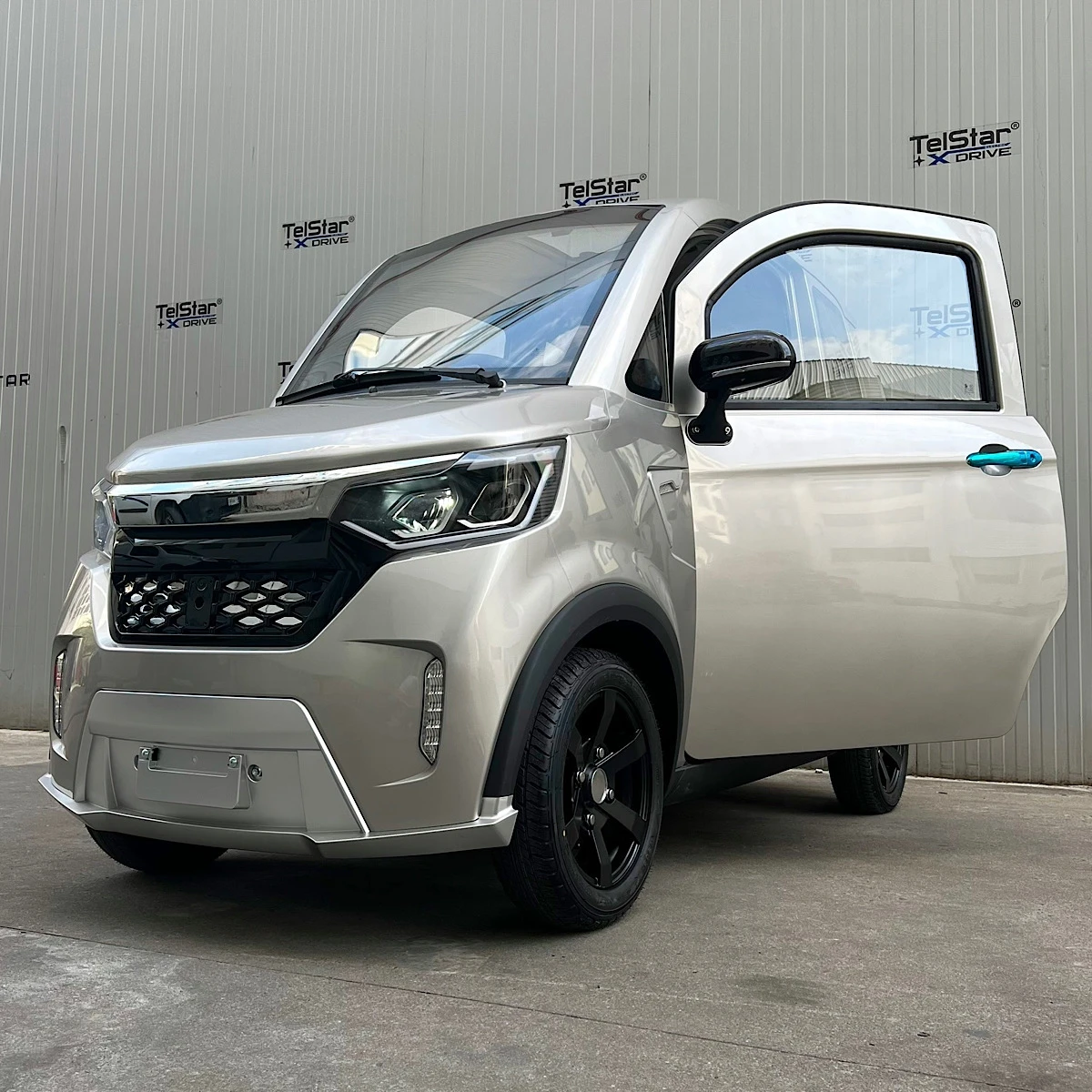 TelStar X1 M, снимка 2 - Автомобили и джипове - 53733254