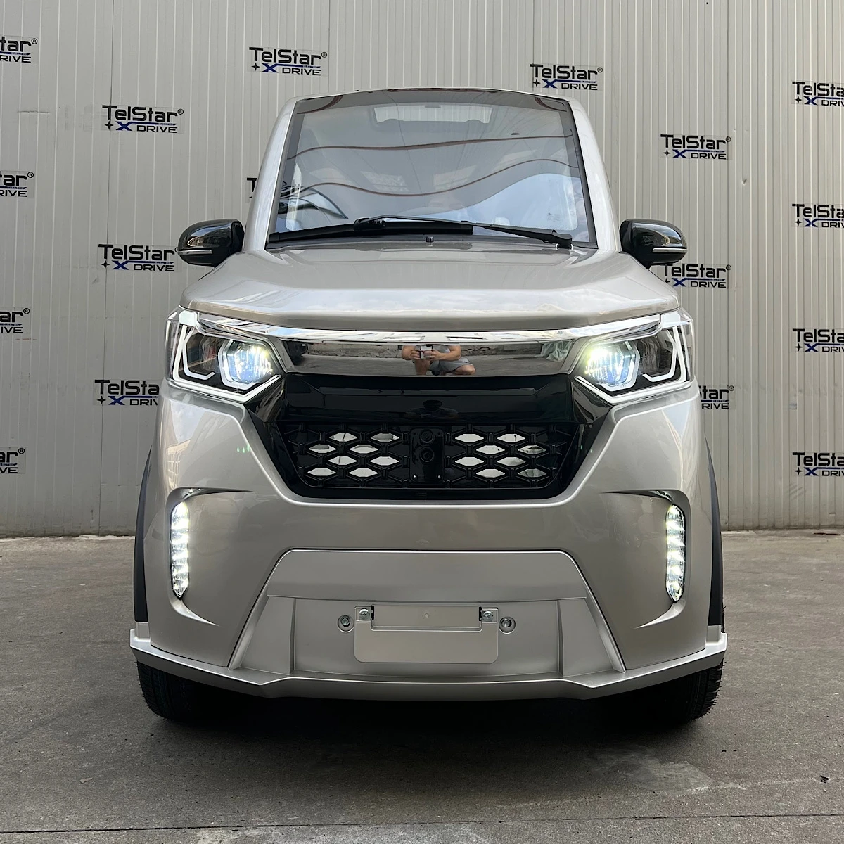 TelStar X1 M, снимка 3 - Автомобили и джипове - 53733254