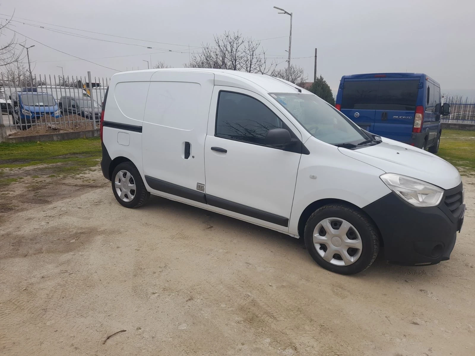 Dacia Dokker 1.5 DCI , снимка 6 - Автомобили и джипове - 53822434