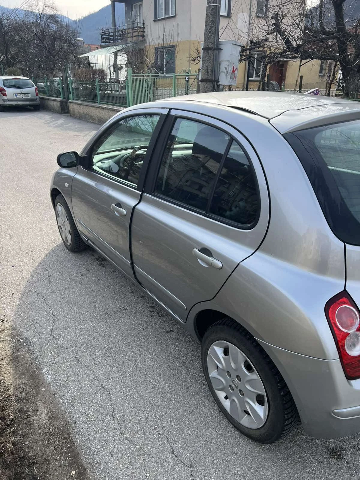 Nissan Micra, снимка 8 - Автомобили и джипове - 53848591