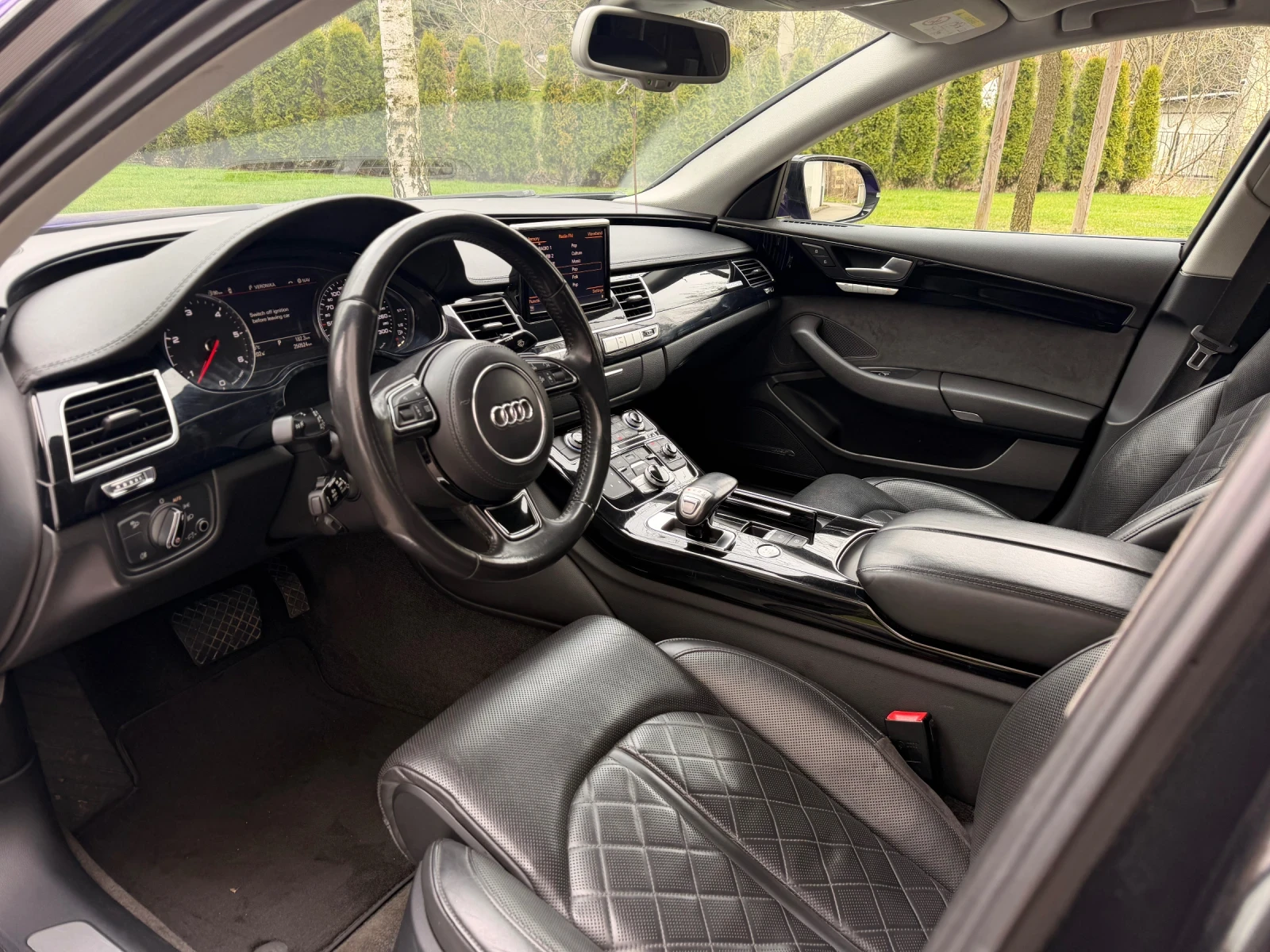 Audi A8 S8 PACK / 4.2TDI / MATRIX, снимка 9 - Автомобили и джипове - 54204437