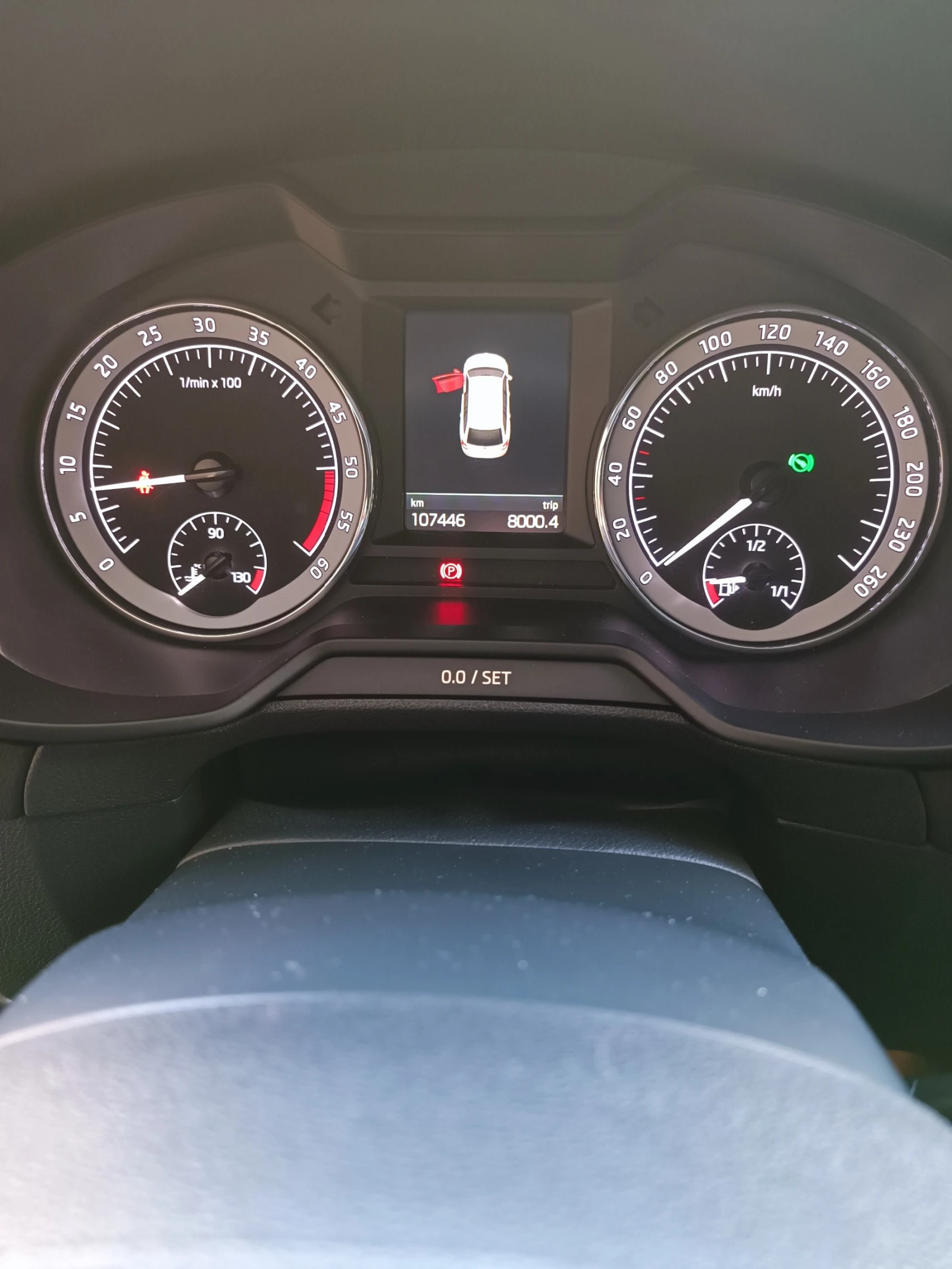 Skoda Octavia, снимка 9 - Автомобили и джипове - 54311585