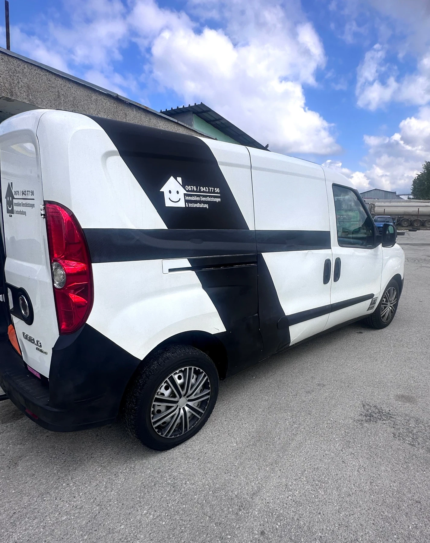 Fiat Doblo 1.3 Maxi, снимка 5 - Автомобили и джипове - 54377385