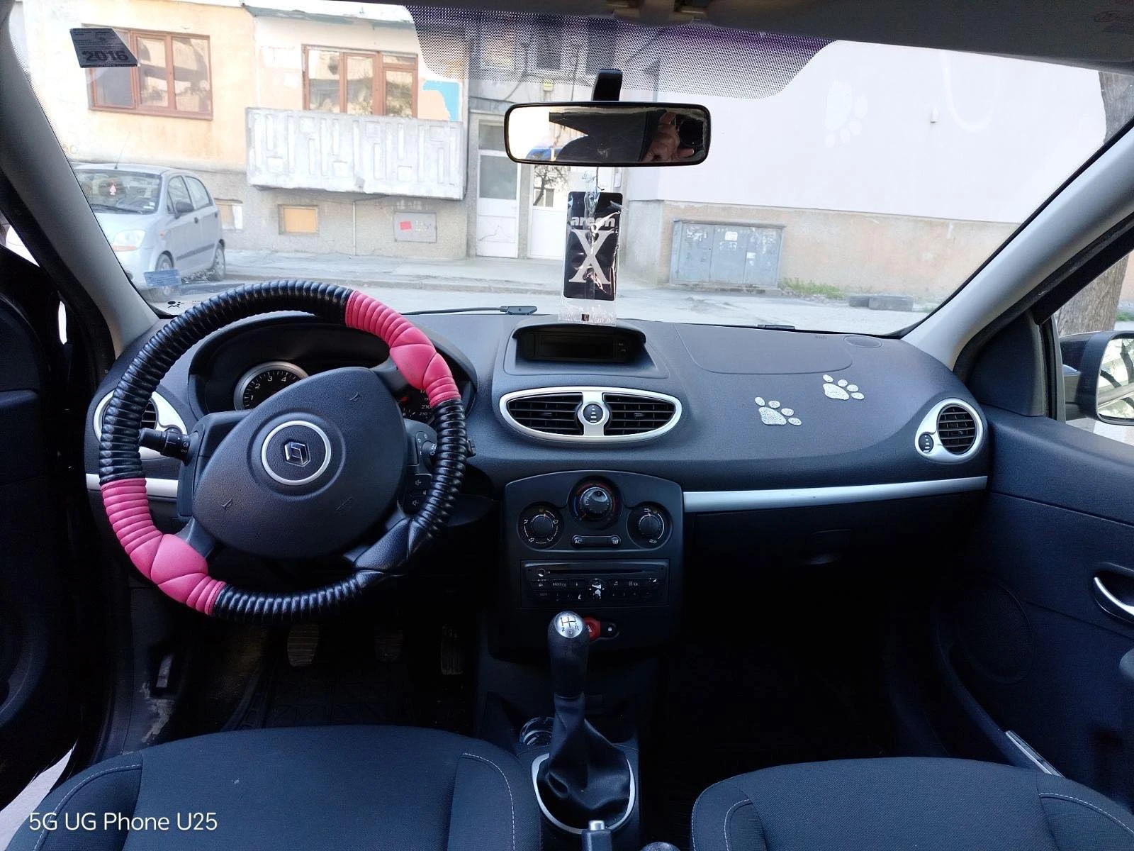 Renault Clio, снимка 8 - Автомобили и джипове - 54590312