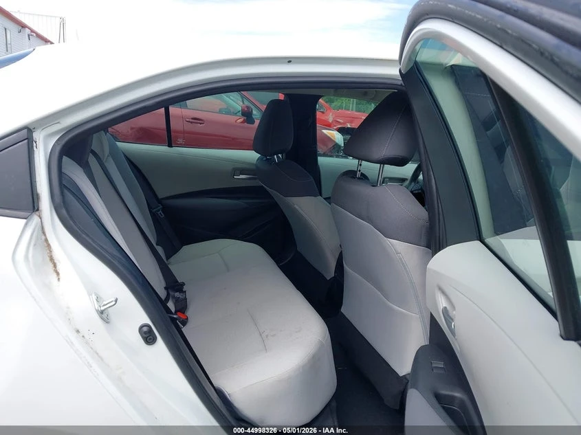 Toyota Corolla 1.8l Le, снимка 8 - Автомобили и джипове - 54621488
