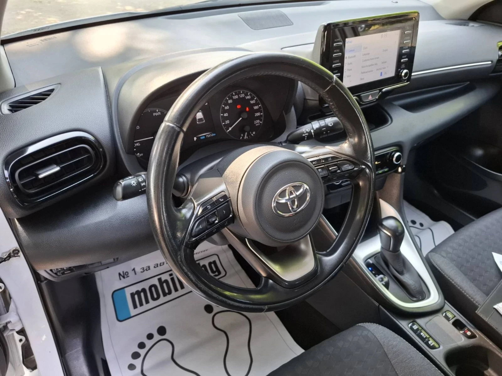 Toyota Yaris * * 1.5 HYBRID LOUNGE* * 75218km* * ITALY* * 2021*, снимка 9 - Автомобили и джипове - 55016808