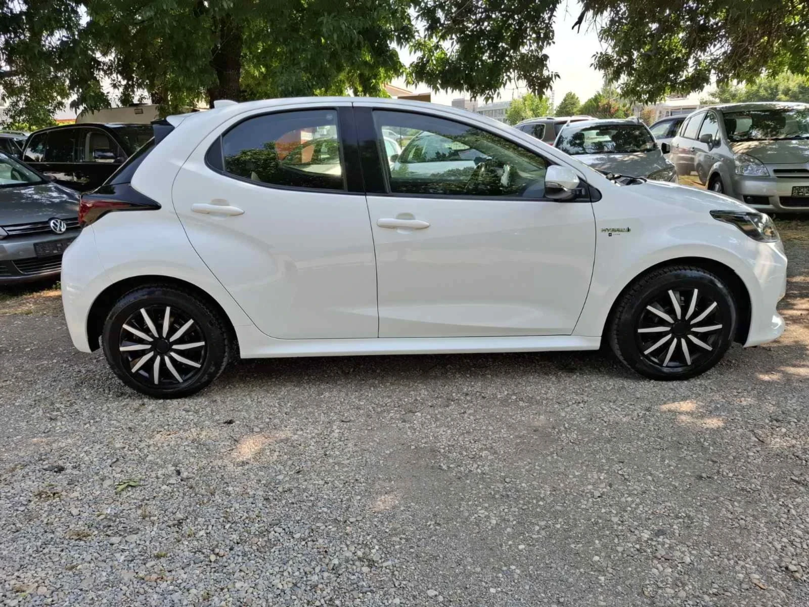 Toyota Yaris * * 1.5 HYBRID LOUNGE* * 75218km* * ITALY* * 2021*, снимка 16 - Автомобили и джипове - 55016808