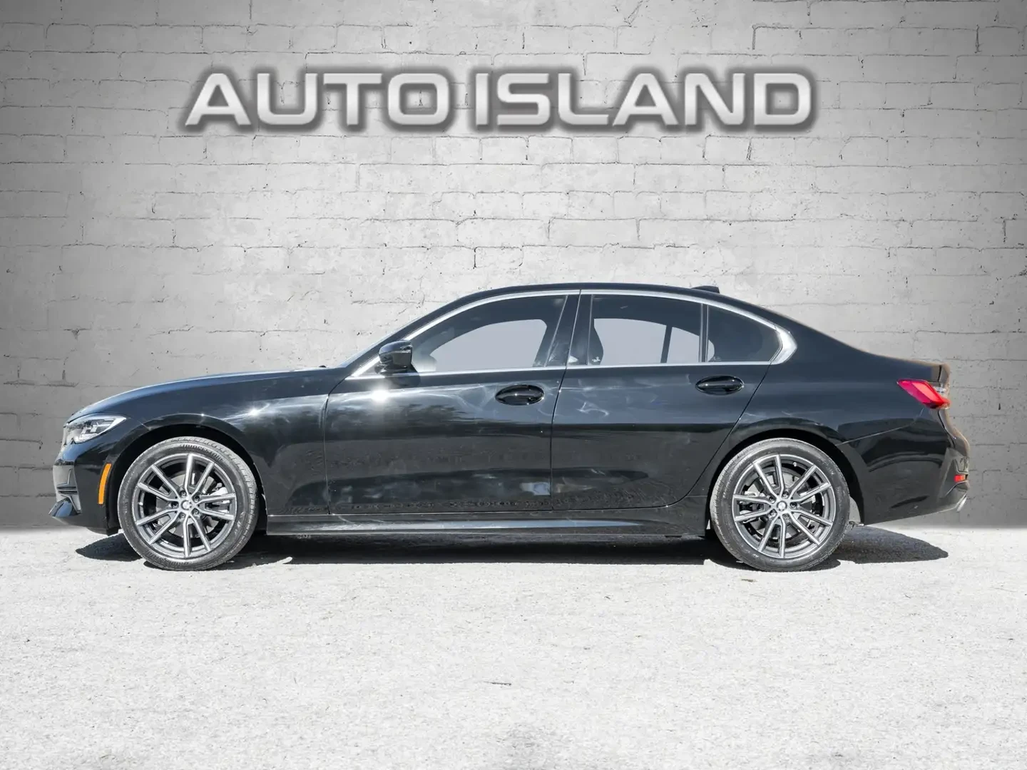 BMW 330 xDrive/Premium Enhanced Sport/БЕЗ ИНЦ/ПАНОРАМА, снимка 3 - Автомобили и джипове - 55090710