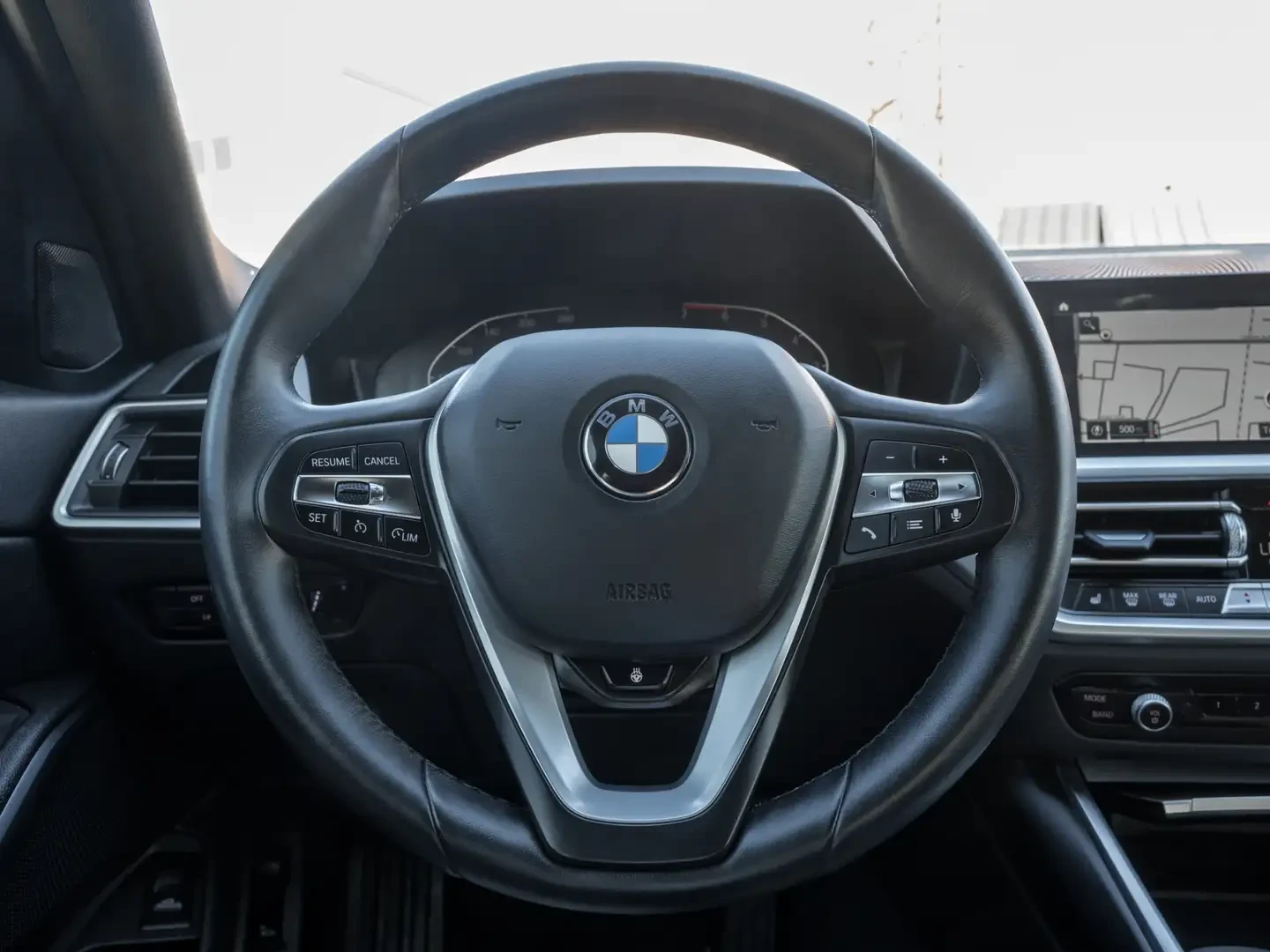 BMW 330 xDrive/Premium Enhanced Sport/БЕЗ ИНЦ/ПАНОРАМА, снимка 10 - Автомобили и джипове - 55090710