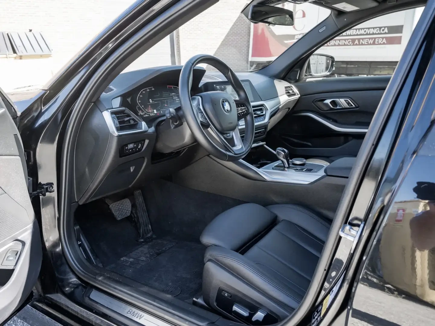 BMW 330 xDrive/Premium Enhanced Sport/БЕЗ ИНЦ/ПАНОРАМА, снимка 6 - Автомобили и джипове - 55090710