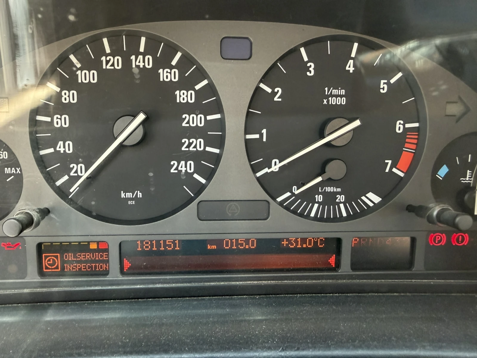BMW 740 IA, снимка 8 - Автомобили и джипове - 55248940