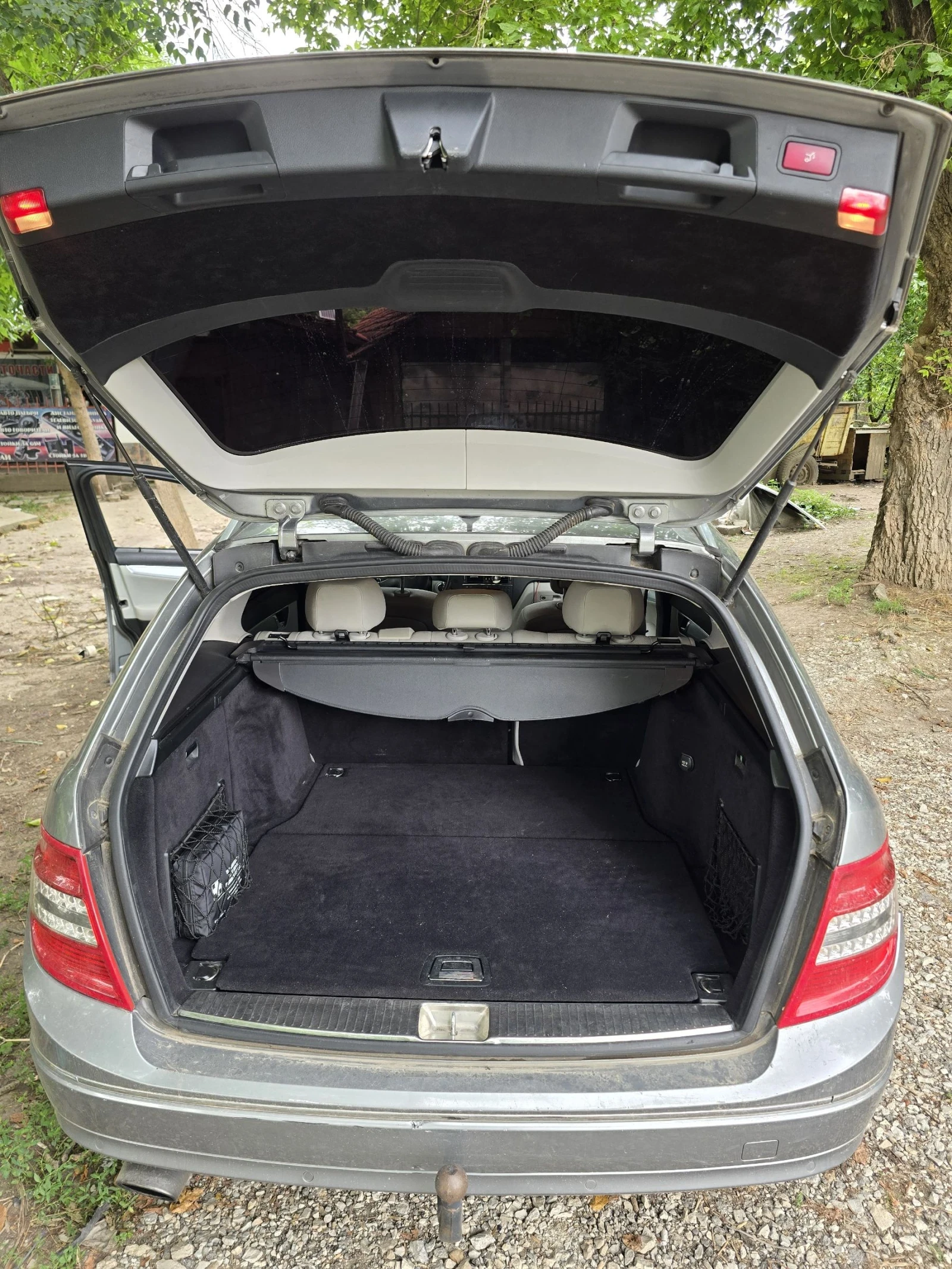 Mercedes-Benz C 220 2.2cdi, снимка 10 - Автомобили и джипове - 55376216