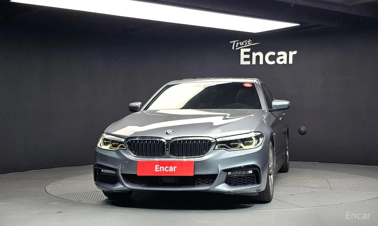 BMW 530 M Sport Plus, снимка 3 - Автомобили и джипове - 55444945