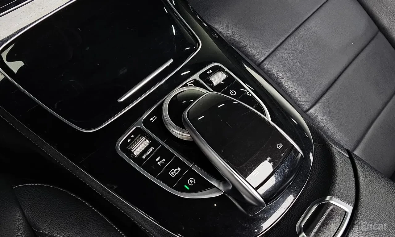 Mercedes-Benz E 220 * ФИКСИРАНА ЦЕНА С ВСИЧКИ ТАКСИ ДО БЪЛГАРИЯ * , снимка 15 - Автомобили и джипове - 55988693