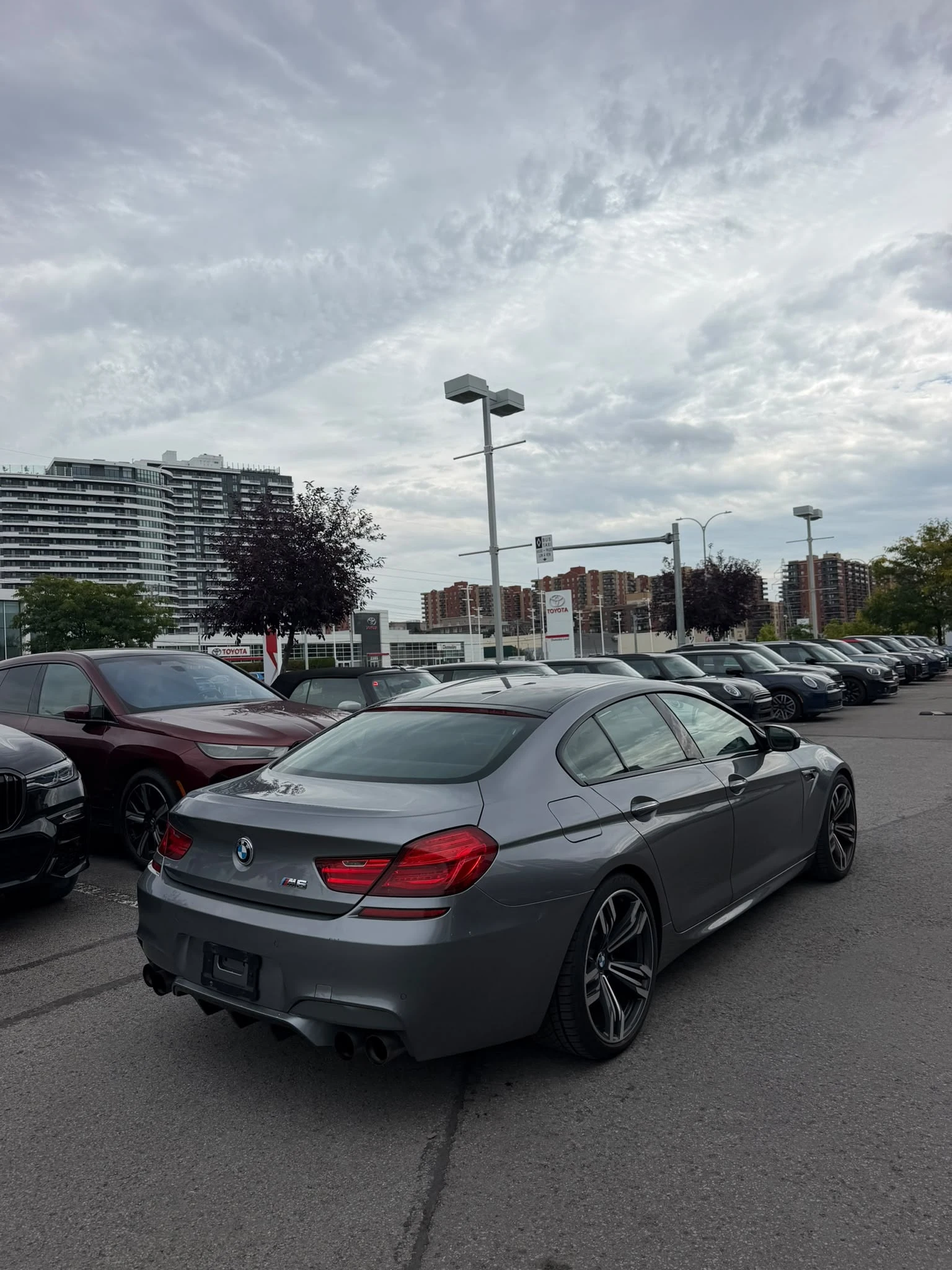 BMW M6 * 4dr Sdn Gran Coupe * CARFAX * BANG&OLUFSEN, снимка 3 - Автомобили и джипове - 56143972