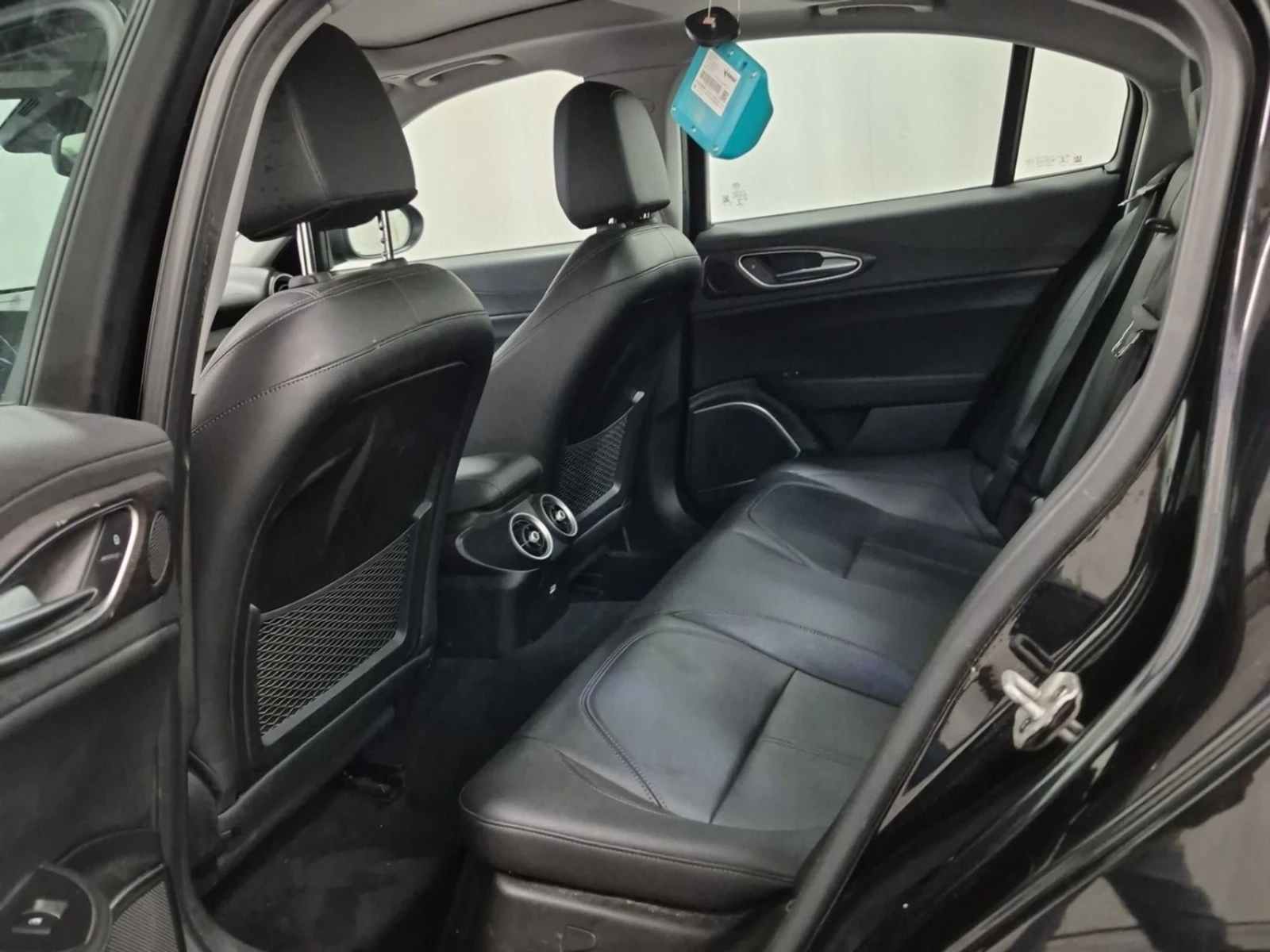 Alfa Romeo Giulia | Ti | Q4 | ���� �� �������� & ���������� | Mobile.bg � ����������� 12