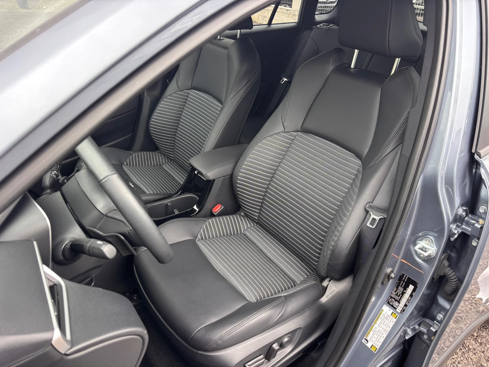 Toyota Corolla Cross 8400км !!!, снимка 7 - Автомобили и джипове - 56583986