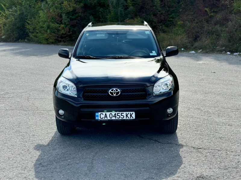 Toyota Rav4 2.0-Първи собственик, снимка 2 - Автомобили и джипове - 47357681