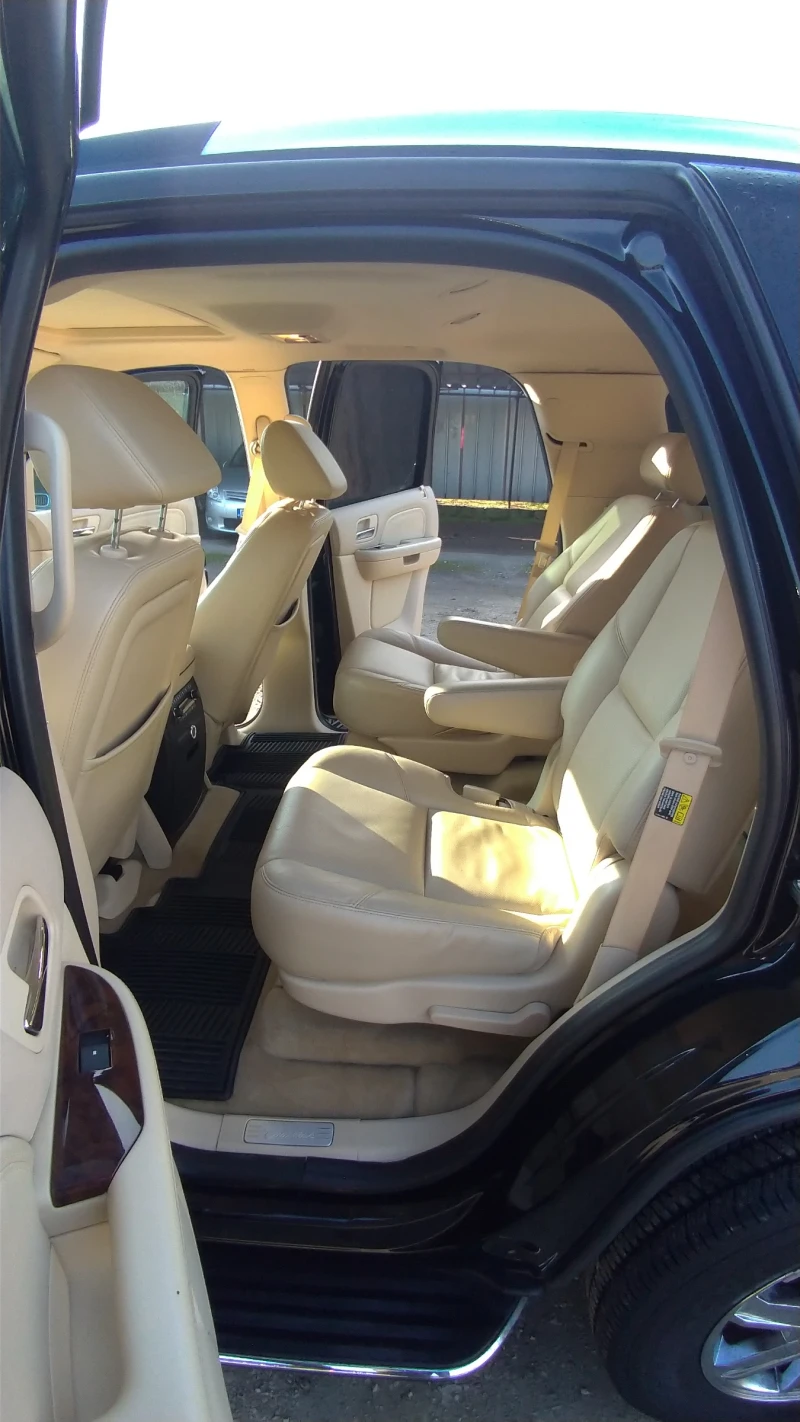 Cadillac Escalade 6.2 V8 4x4 6+ 1, снимка 15 - Автомобили и джипове - 52858666