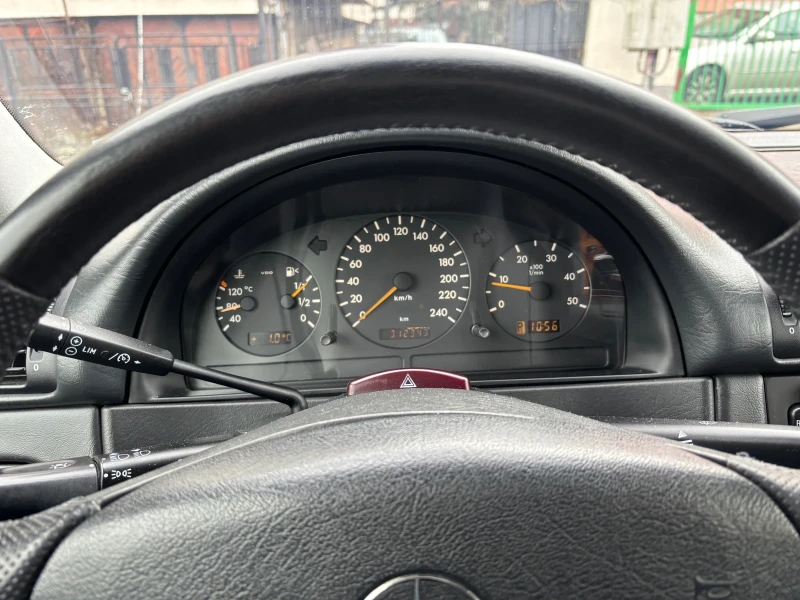 Mercedes-Benz ML 270, снимка 10 - Автомобили и джипове - 53219092