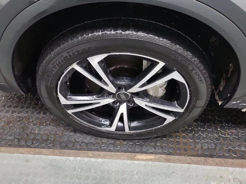 Audi Q5 * PROGRESSIV * CARFAX * ЦЕНА ДО БГ, снимка 14 - Автомобили и джипове - 53274269