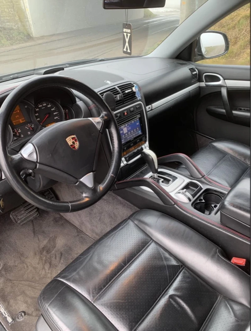 Porsche Cayenne 3.2 Швейцария, снимка 6 - Автомобили и джипове - 53419687