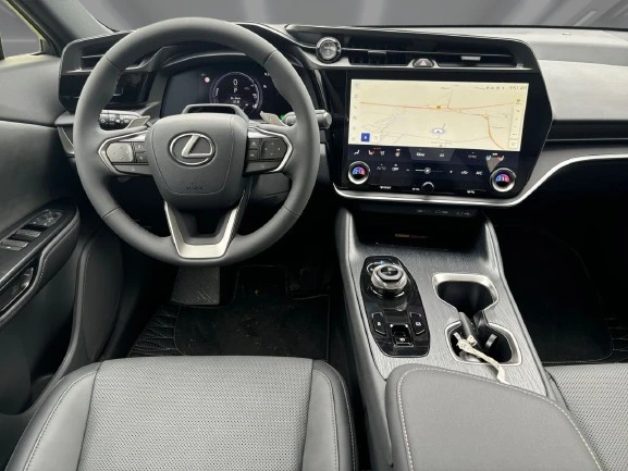 Lexus RZ 450e = NEW = Launch Package Гаранция - изображение 6