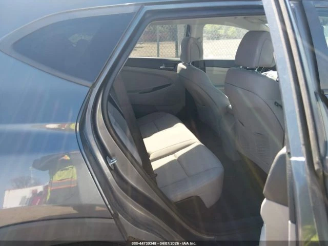 Hyundai Tucson 127к км* Камера* LED* Асистенти, снимка 10 - Автомобили и джипове - 54764261