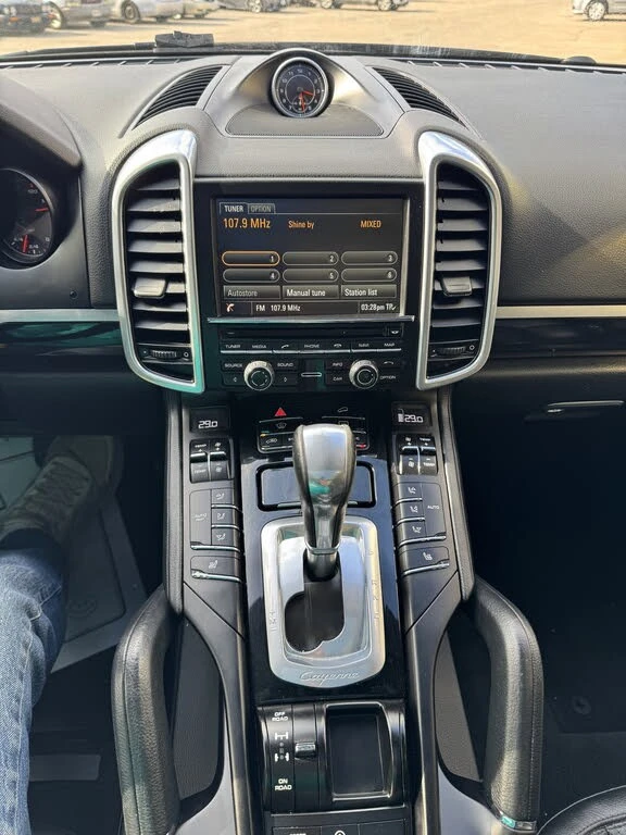 Porsche Cayenne 3.6 V6| ПАНОРАМА| КАМЕРА| ПОДГРЕВ, снимка 7 - Автомобили и джипове - 56138896