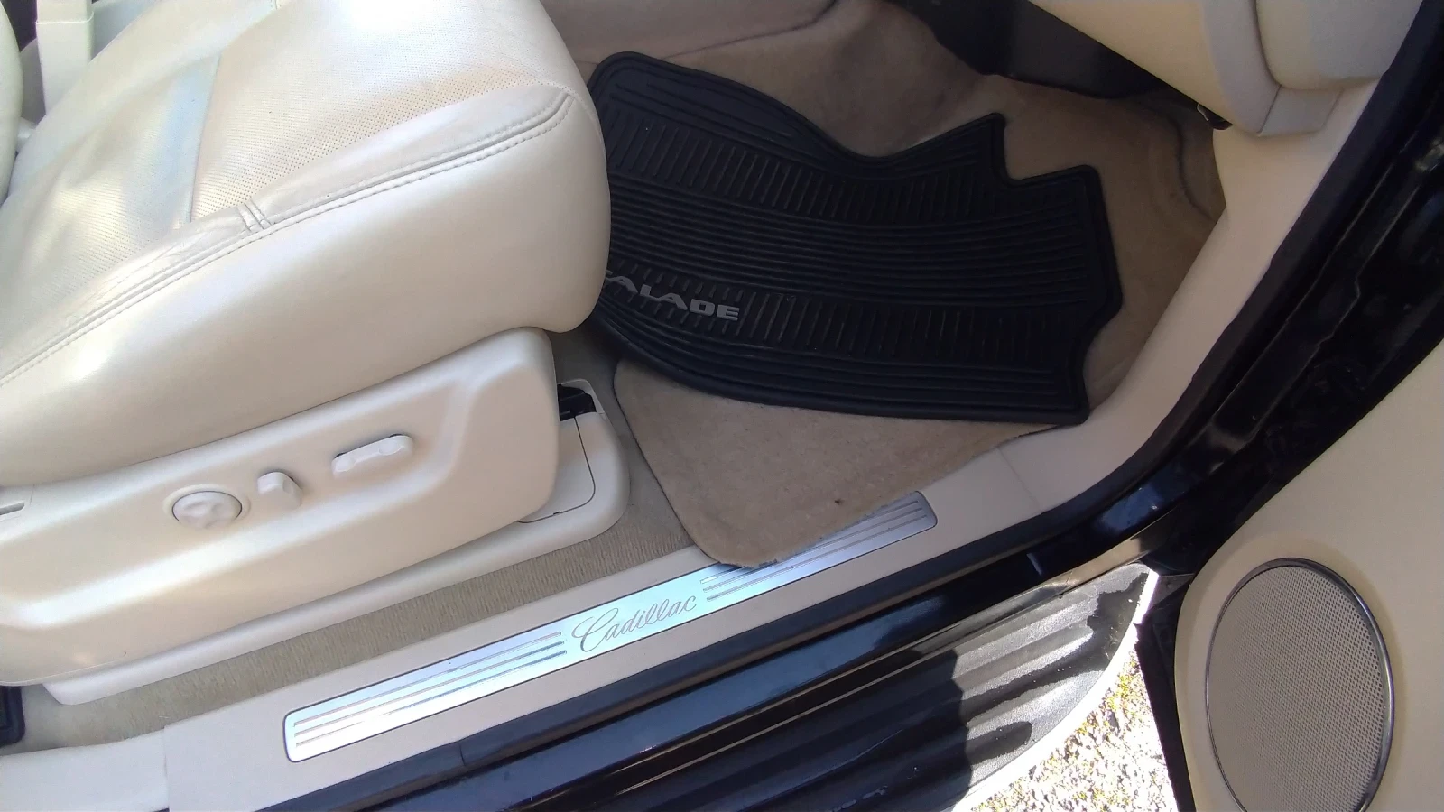 Cadillac Escalade 6.2/V8/4x4/6+ 1 | Mobile.bg � ����������� 10