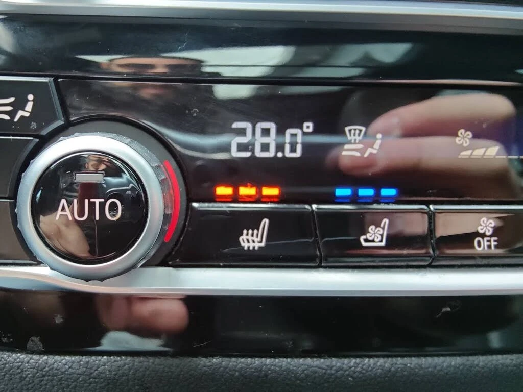 BMW X4 30i* MSPORT* HARMAN/KARDON* HEAD-UP* ОБДУХ* ПАНО, снимка 12 - Автомобили и джипове - 53811238